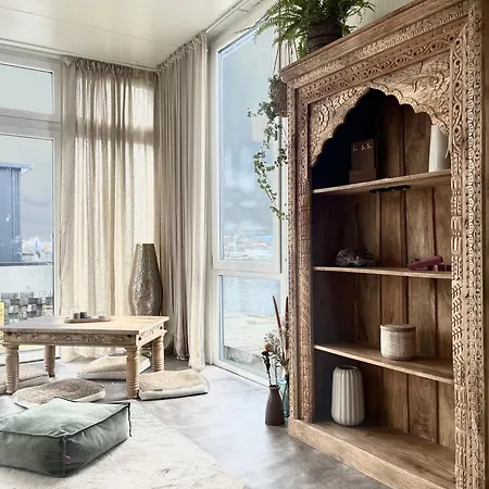 Retreatboat Marrakesh Botel