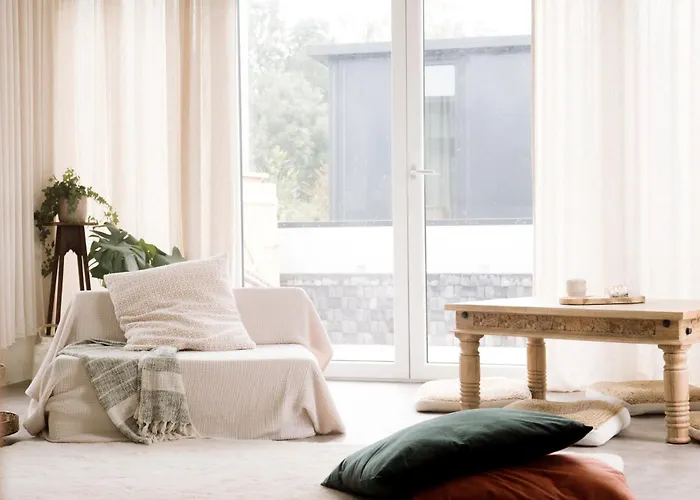 Retreatboat Bali Botel *